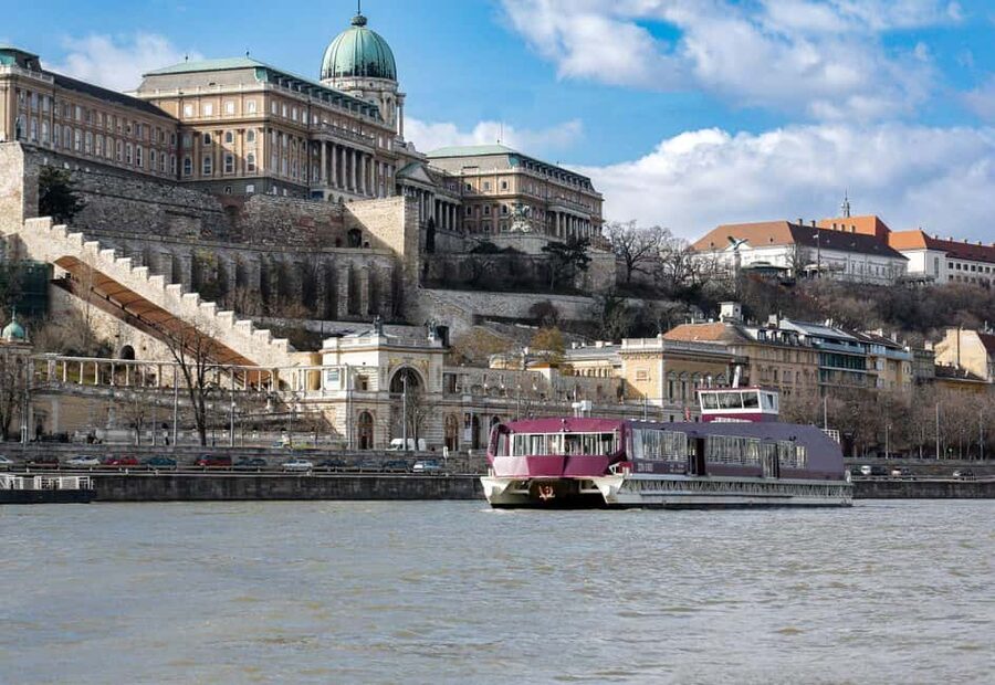 Budapest: Danube River Sightseeing Cruise with Audio Guide - Finding Purpleliner at Batthyány Square