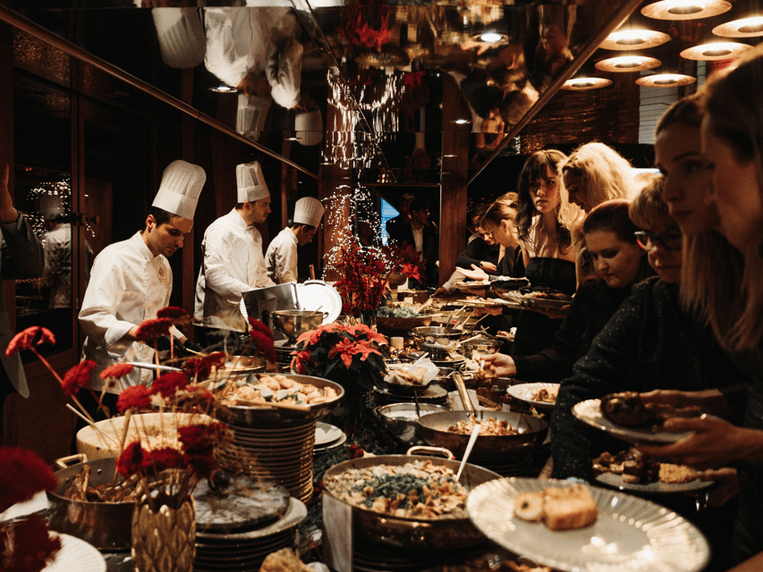 Budapest: Dinner Cruise with Live Music and Unlimited Drinks - Should you book this Budapest dinner cruise?