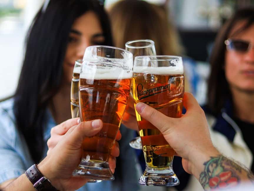 Budapest: Downtown Budapest Unlimited Booze Cruise - Who will enjoy this cruise most?