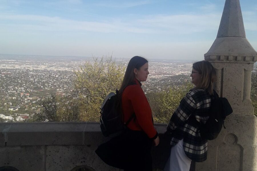 Budapest: Elisabeth Tower Visit by Chairlift & Transport - A comfortable van ride into the Buda hills