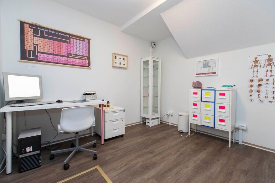 Budapest: Escape Room game, Secret Surgery - Practical Tips Before You Arrive