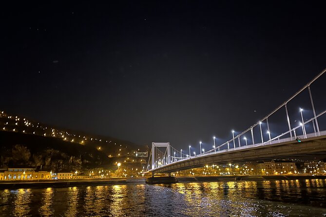 Budapest Evening Sightseeing Cruise with your own Chauffeur - A private group can make the price worthwhile