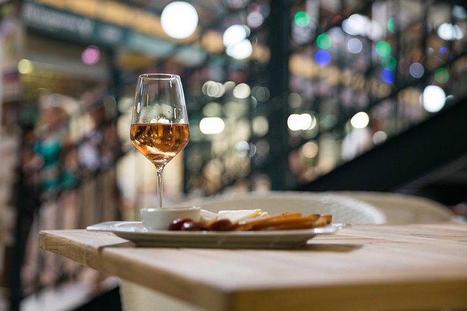 Budapest Food Crawl-Private Hungarian Food Tour with Wine Tasting & Coffee House - Key points before you book