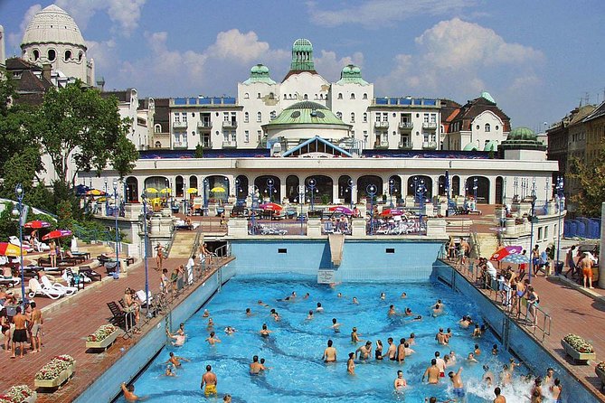 Budapest Gellert Thermal Spa Full Day Ticket with Cabin or Locker - Pool rules that can catch you out