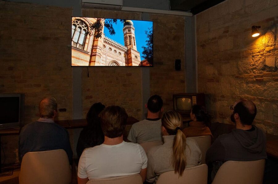 Budapest: Ghetto Wall Exhibition Tour with History Guide - Starting at Barhes Budapest
