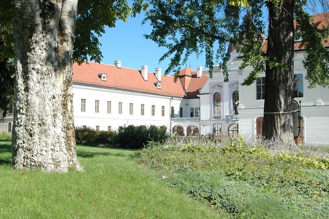 Budapest Gödöllő Palace Royal ‘Sisi’ Residence Half-Day Tour - What the $68.93 price includes