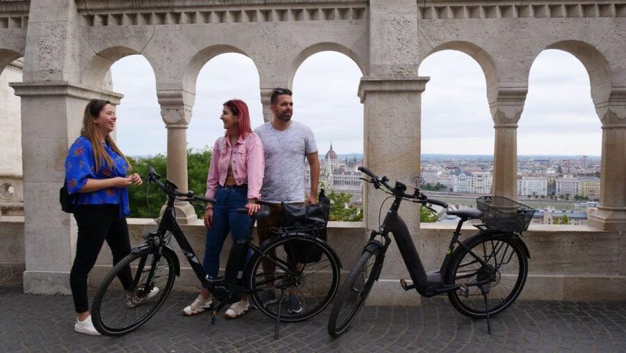 Budapest: Guided E-Bike Sightseeing Tour - Key points of the Budapest e-bike tour