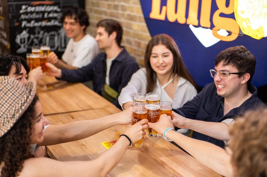 Budapest: Guided Food Tour with Wine, Beer, and Shots - The guides make the difference