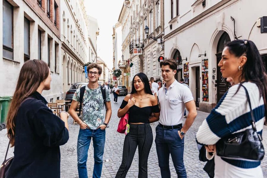 Budapest: Guided Foodie Walking Tour with Food and Drinks - Vegetarian options and other food restrictions