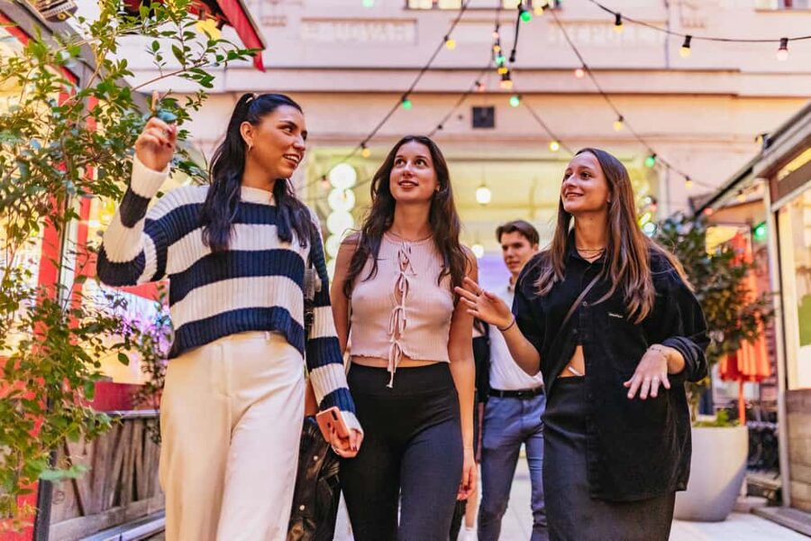 Budapest: Guided Foodie Walking Tour with Food and Drinks - Three drinks: pálinka, wine, and beer