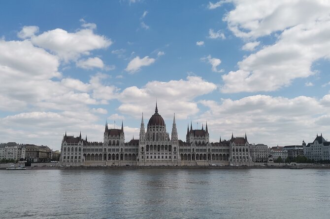 Budapest Highlights Private E-bike Tour - Parliament and the Danube