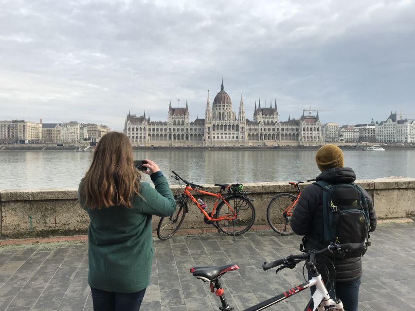 Budapest: Historic Downtown Bicycle Ride with Scenic Views - Why this bike tour works as a first look at Budapest
