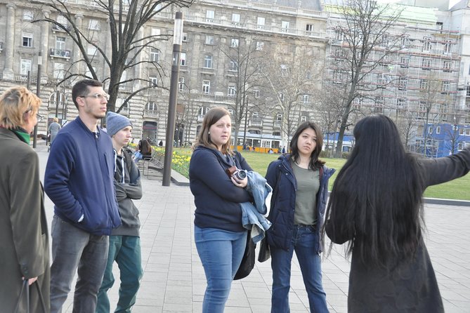 Budapest Historical Sightseeing - Free Walking Tour - The Stock Exchange Palace and the Reagan statues