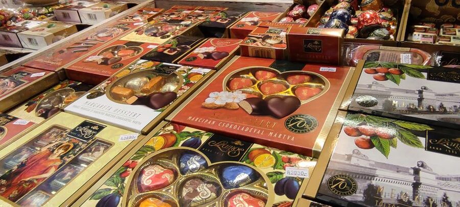 Budapest: Hungarian Cuisine in the Market Hall (german) - Who should take this German-language experience?