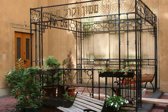 Budapest Jewish Heritage Memorial Walking Tour & Synagogue Entry - Is $83.44 a fair price?