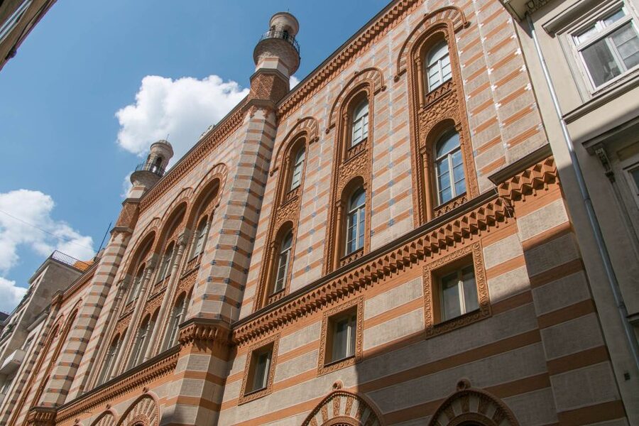 Budapest: Jewish Heritage Walking Tour with Historian Guide - Why this Jewish Quarter walk is worth your time