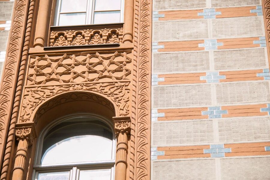 Budapest: Jewish Heritage Walking Tour with Historian Guide - Rumbach Street Synagogue brings architecture into the story