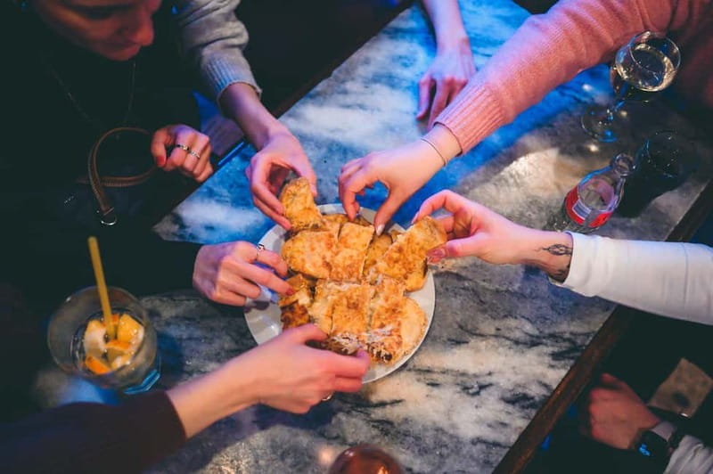 Budapest Market and Food Tasting Tour with a Local Guide - Who should book this food walk?