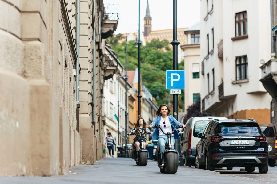 Budapest: MonsteRoller E-Scooter Tour - What to wear and what to bring
