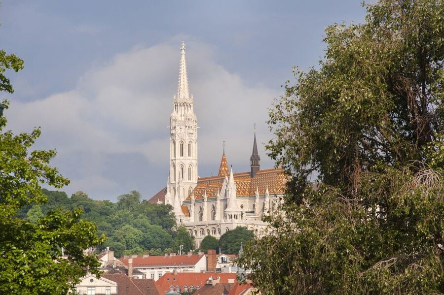 Budapest: Multilingual Highlights Tour - Matthias Church and Fishermen’s Bastion