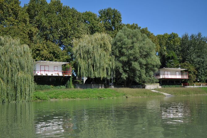 Budapest North Canoe Trip - Returning with the Danube’s current