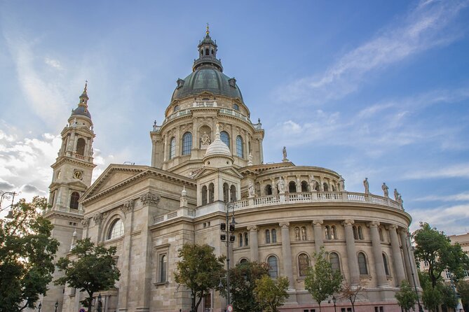 Budapest Old Town and Top Attractions Private Walking Tour - St. Stephen’s Basilica and the city’s religious center