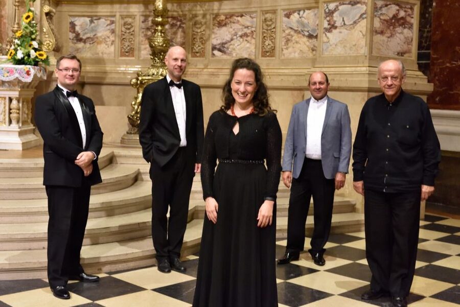 Budapest: Organ Concert in St. Stephen's Basilica - Bach closes with variety and a familiar finale