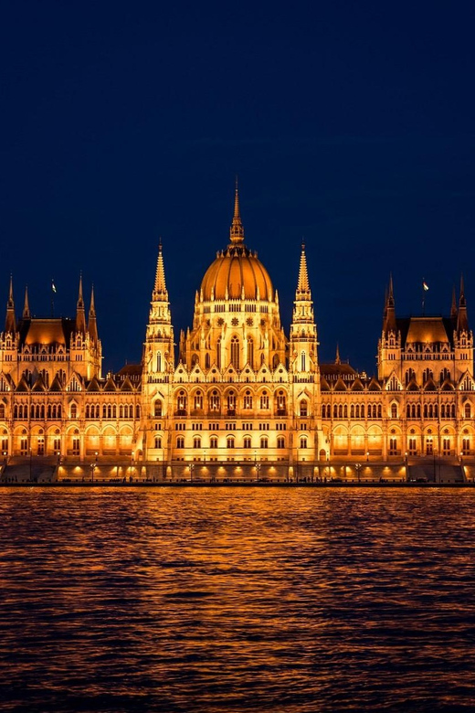 Budapest: Parliament Building Entry Ticket and Audio Guide - Why Budapest Parliament deserves your time