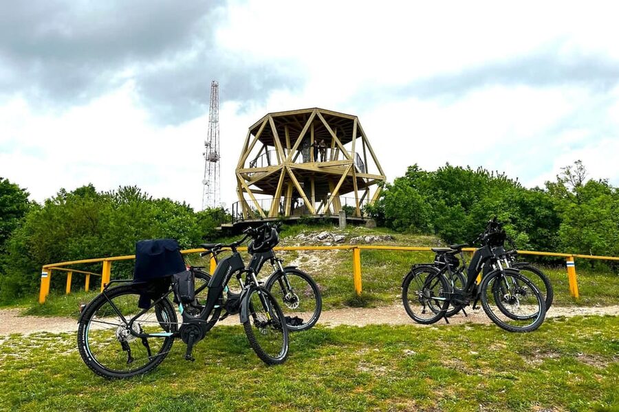 Budapest: Premium E-Bike Rental - The equipment check matters more than usual
