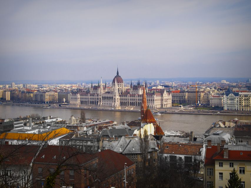 Budapest: Private 3-hour Guided City Tour by Bus - Andrássy Avenue on the way to Heroes’ Square