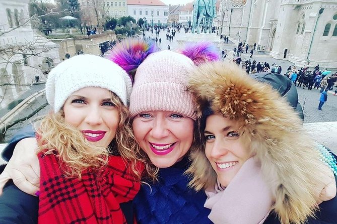 Budapest PRIVATE city tour and FOOD TOUR in Central Market Hall - Matthias Church and the Castle District