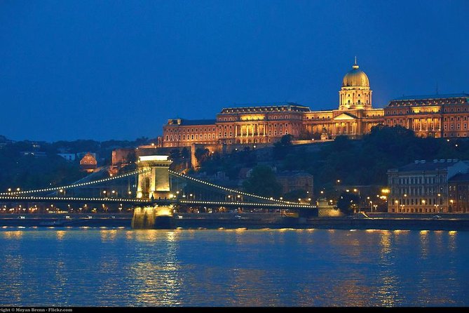 Budapest Private City Walking Tour - A three-hour introduction to both sides of the Danube