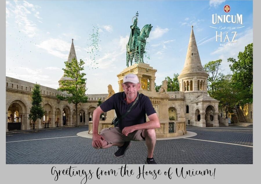 Budapest: Private Customizable Tour in French - Heroes’ Square and City Park in a 70-minute stop