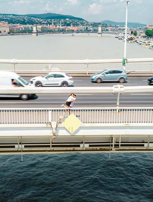 Budapest: Private Drone Photo Walking Tour with Photos - Why a private Budapest photo walk works well
