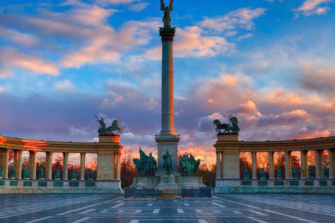 Budapest Private Full Day City Tour with a comfortable air -conditioned car - The Castle District, Matthias Church, and Fisherman’s Bastion