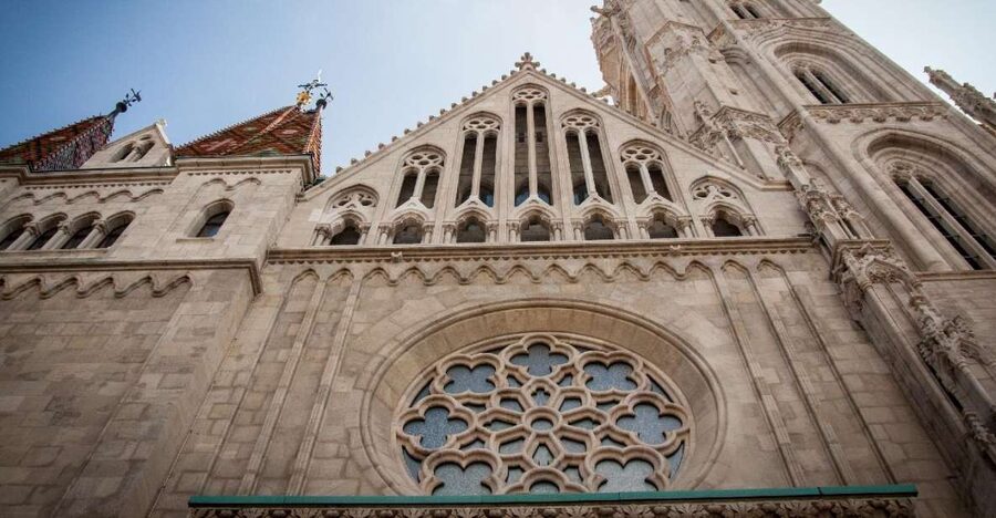 Budapest: Private Luxury Sightseeing Tour - Key points at a glance