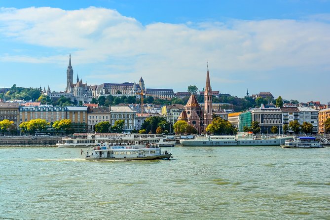 Budapest Private Luxury Sightseeing Tour with Guide and Transport - Central Market Hall: a useful slice of daily Budapest