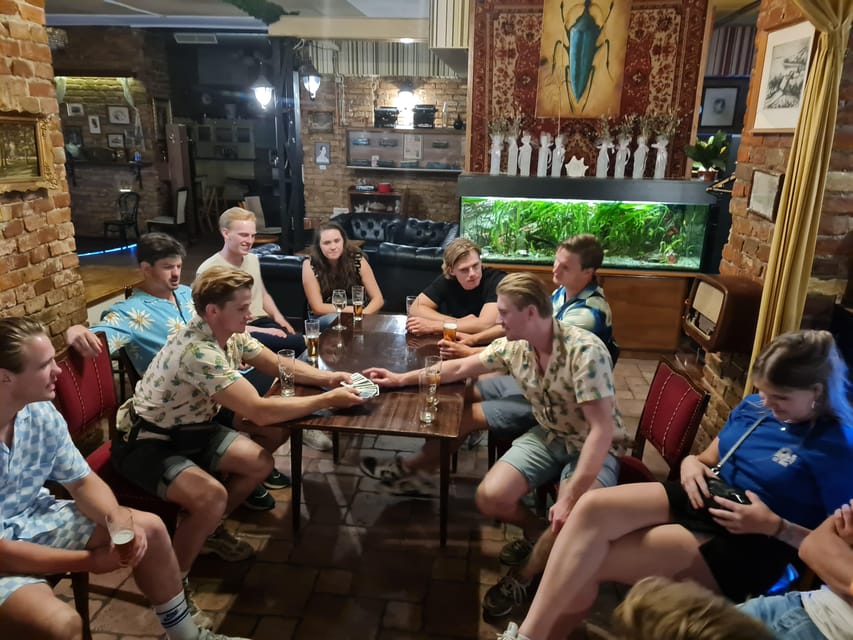 Budapest: Private, Personalized Pub Crawl, 3 drinks included - Virtual Guide option