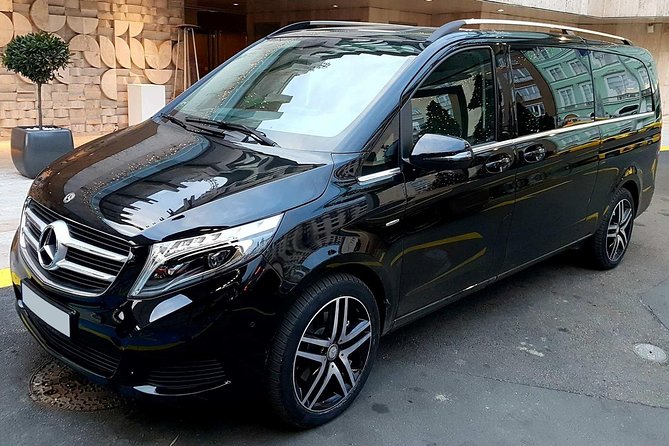 Budapest Private Round Trip Airport Transfer in a Luxury Car - What the Mercedes service adds