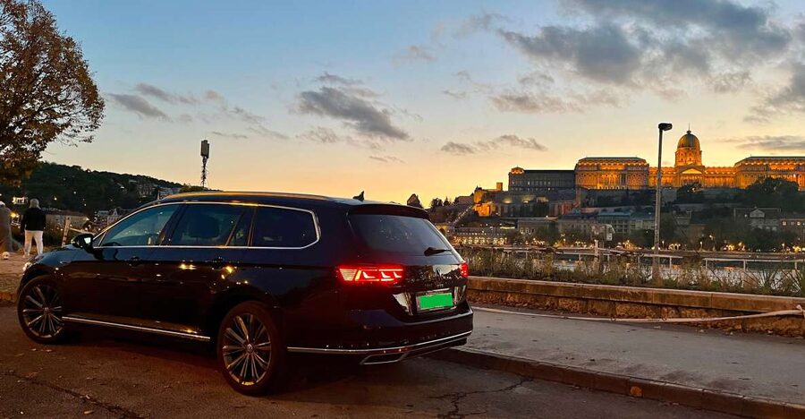 Budapest: Private Sightseeing Tour by car - A practical first look at Budapest by private car