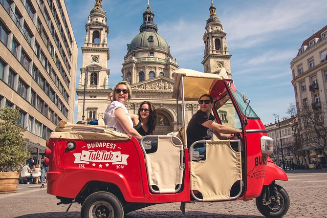 Budapest Private Tuk Tuk Half-Day Tour - Crossing the Liberty Bridge to Gellért Hill
