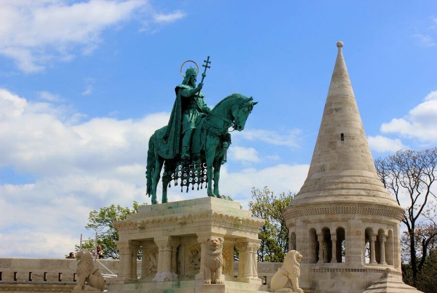 Budapest: Private Walking Tour of the Castle District - The Royal Palace and the seat of power