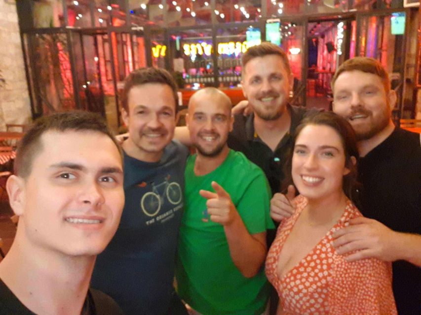 Budapest: Ruin Bar Pub Crawl with Entry Tickets - Why Budapest’s ruin bars make a good first night