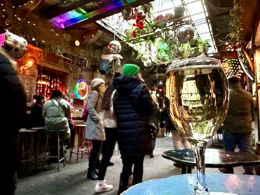 Budapest: Ruin Bar Tour - Shared group or private booking?