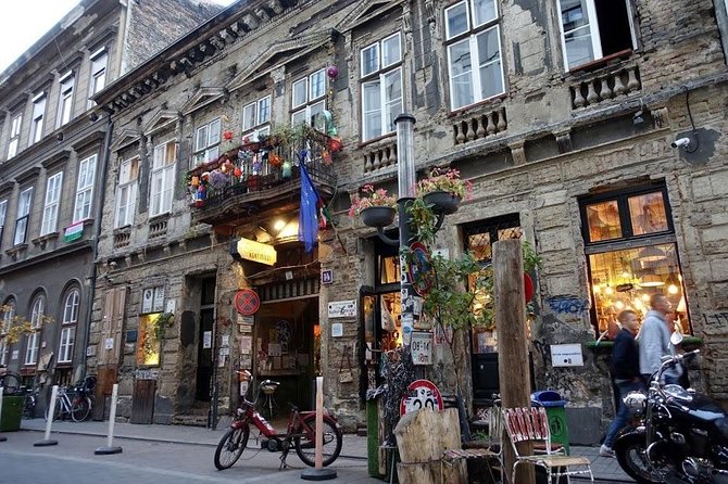 Budapest Ruin Bars Evening Walking Tour with Drinks & Street Food - Drinks are central, but food is secondary