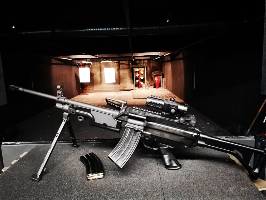 Budapest: Shooting Experience for Couples, The Perfect Date - Key points to know before booking