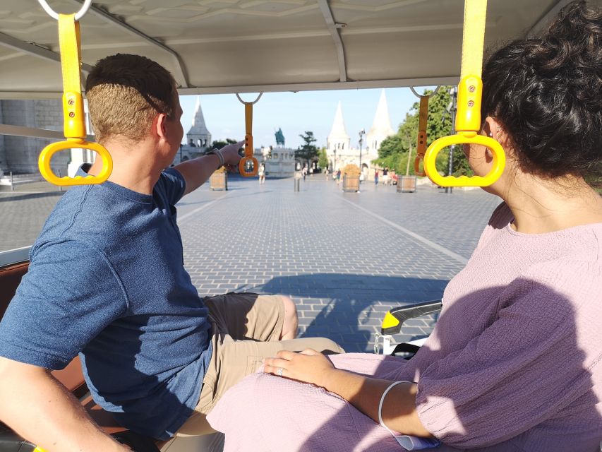 Budapest: Sightseeing Tour by Electric Tuktuk - St. Stephen’s Basilica and the Parliament
