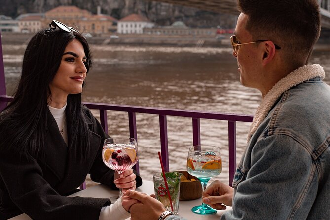 Budapest Sightseeing with Drink Included - Starting at Jane Haining quay