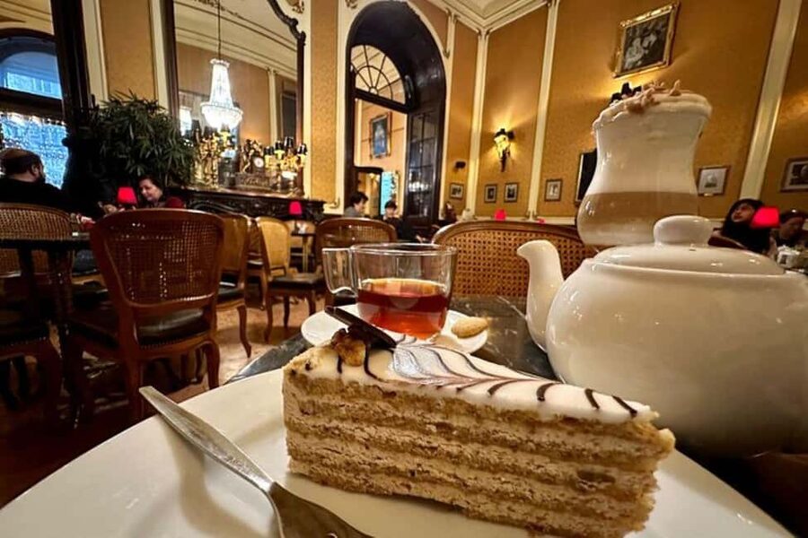 Budapest: Sisi Palace Tour with Cake & Coffee - FAQ