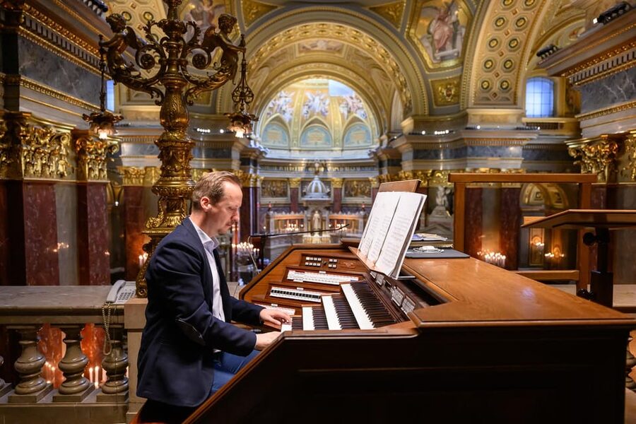 Budapest: St.Stephen's Basilica Grand Organ Concert Tickets - The basilica after the music